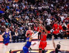 NG28-穆雷连续五场比赛得分超过大胜，公牛挑战极限！的简单介绍