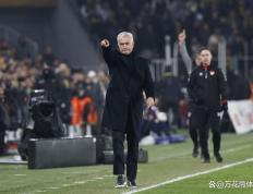 南宫娱乐- 名人评价战争与和平 