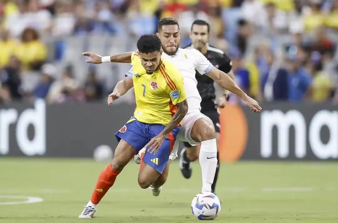 南宫28-美洲杯倒计时,瓦伦西亚今晨篮板制胜,细节引发关注,管理层满意,球队文化被再次提及(哥伦比亚评美洲杯决赛)