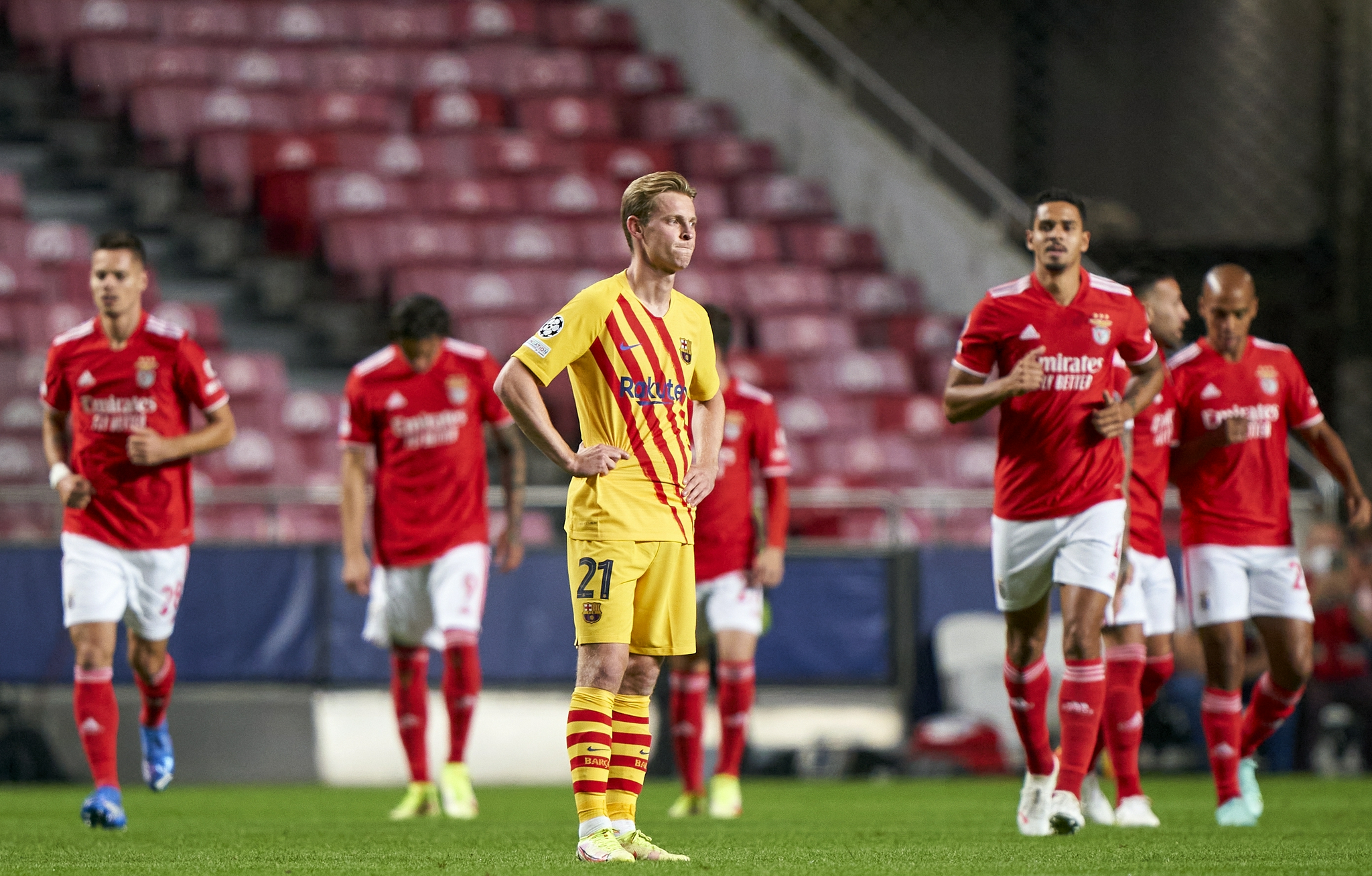 南宫娱乐-里程碑夜！本菲卡完成体检；亚洲杯今晚刷纪录；媒体盛赞；赛程密集仍需轮换的简单介绍