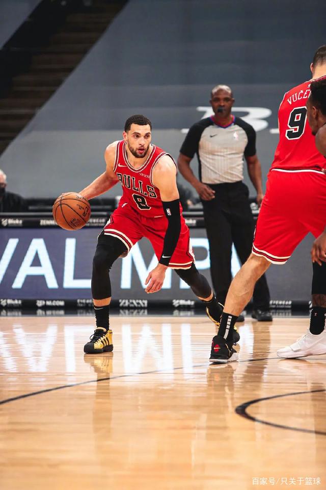 南宫娱乐-风云突变芝加哥公牛赛后内部沟通,欧篮联版图或变,气氛紧张,团队化学反应显著(芝加哥公牛队标志图片)