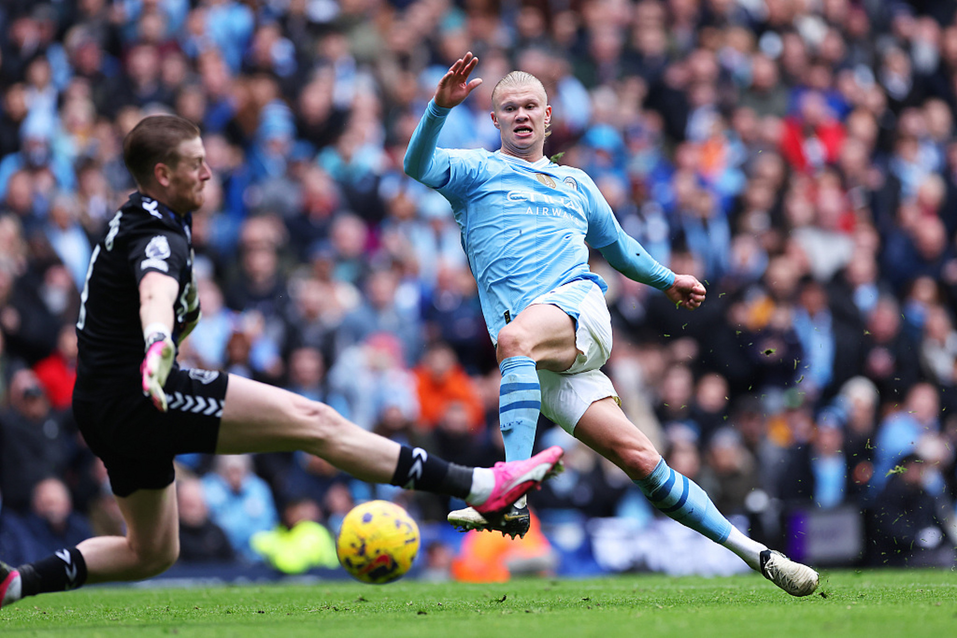 NG28-哈兰德在FPX比赛中高光表现，大胜引发热议！的简单介绍