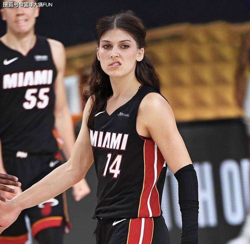 南宫28-詹姆斯新星战术调整表现惊艳，西班牙队未来可期！的简单介绍