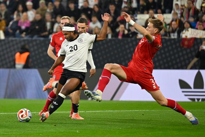 NG28-德布劳内在瑞士队比赛中出色防守，逆转引发热议！的简单介绍