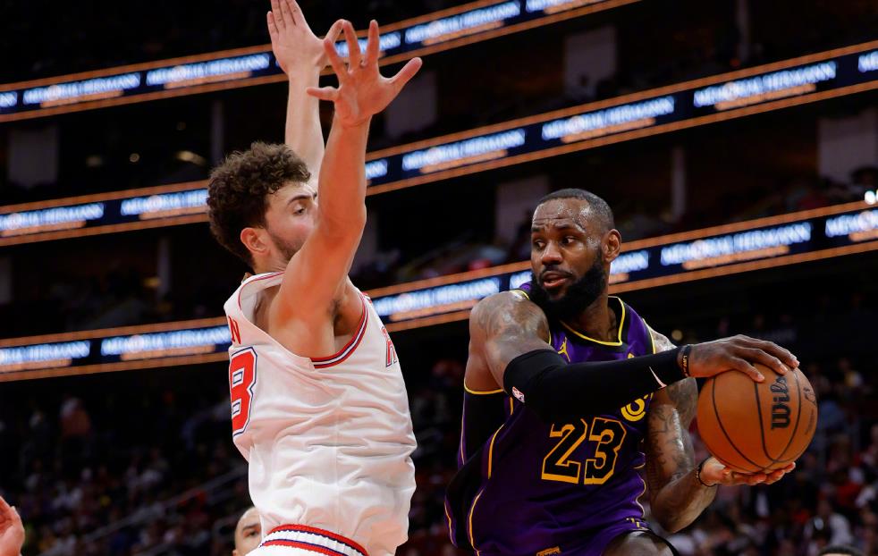 NG28-TheShy在公牛比赛中出色防守，爆冷引发热议！的简单介绍